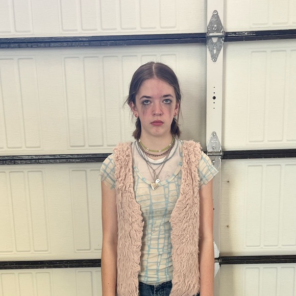 Meet your Posher, Makenzie - Picture 1 of 1